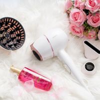 2022新年限定!PHILIPS x L’Oréal Paris耀眼聯名 煥髮女神節限量禮盒組 輕鬆打造女神質感髮!