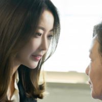金喜善《第9號房》靈魂置換秒變死刑犯 大前輩金海淑不愛高跟鞋只想穿囚服