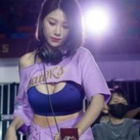 《黑澀會》妖嬌現況曝光　結婚生子後成職籃主場火辣DJ