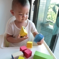 艾莉媽咪動手做 積木玩法多‧自由去探索｜媽媽寶寶