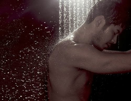 洗澡方式的背後揭秘男性出軌指數，你信不信!